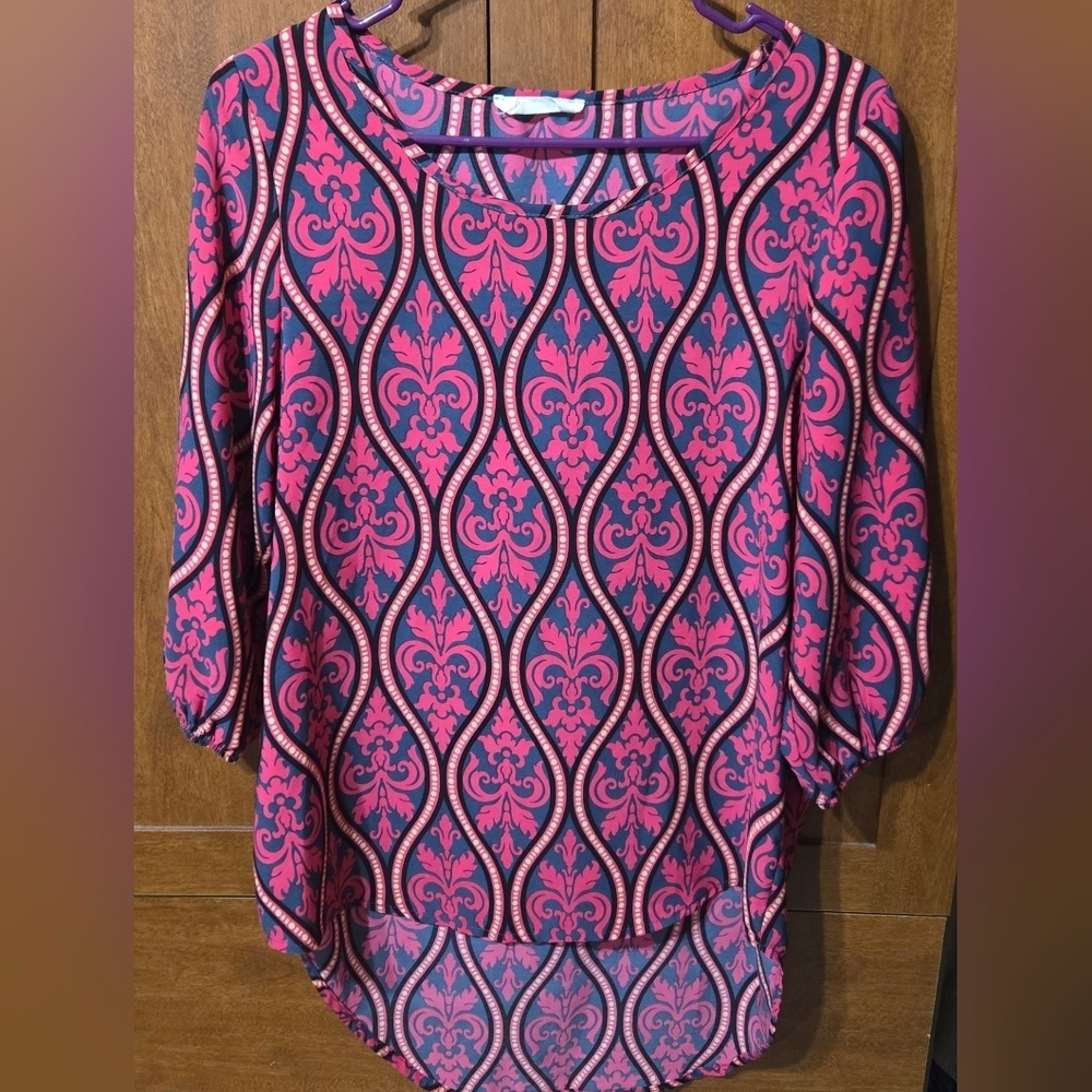 Peach Love California Vibrant Pink and Blue Top